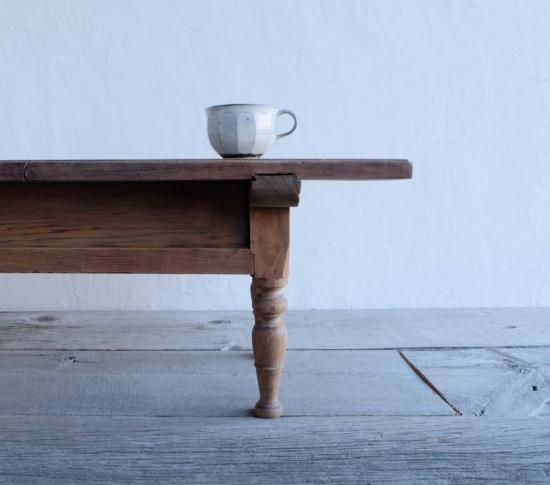 100年前のコーヒーテーブル