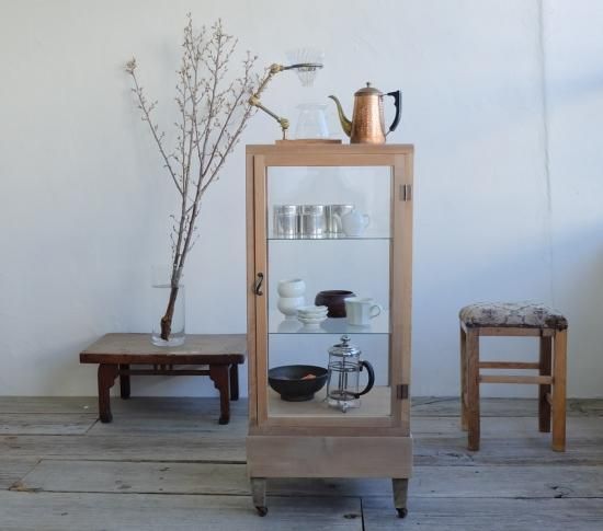 開き戸のSECOND KITCHEN2