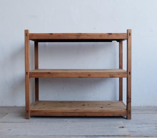 三段のオープンラック