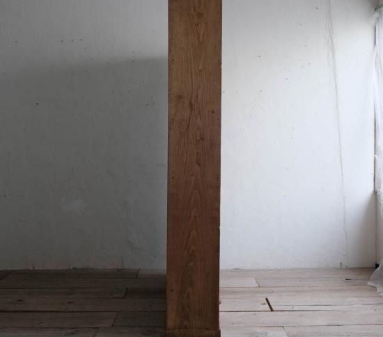 大きな栗の本棚