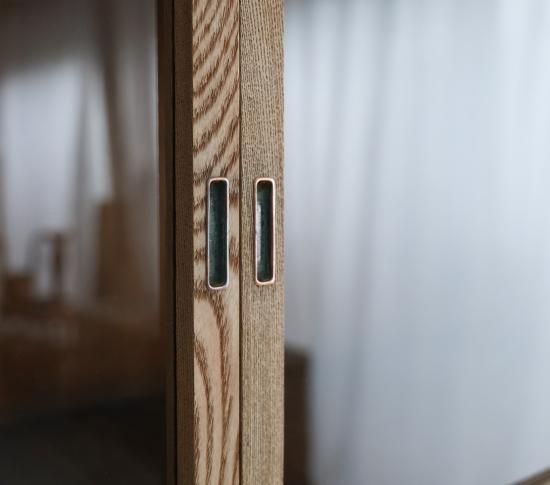 十八杯の抽斗棚