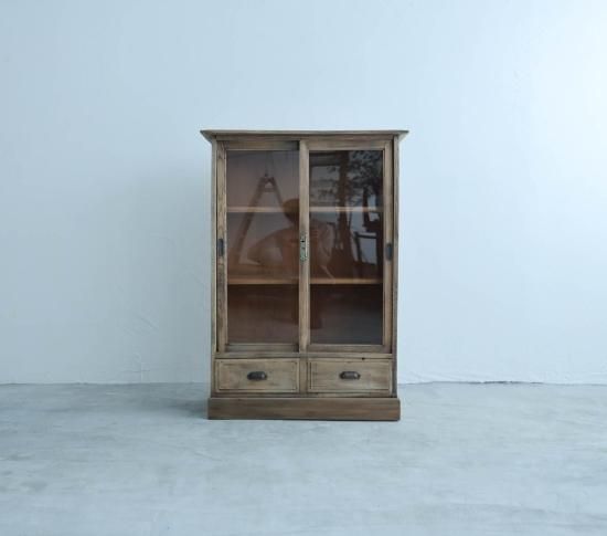 BOOK SHELF(GIFT of Nature)
