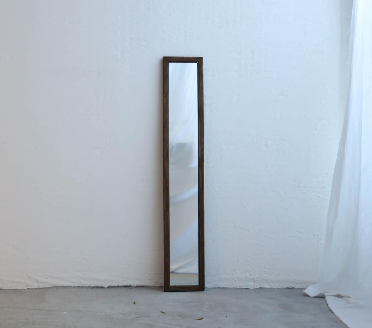 スレンダーなMIRROR