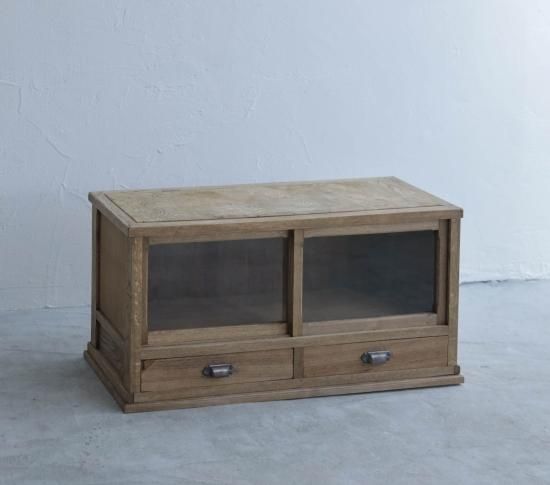 三帯のSOFA SIDE BOARD