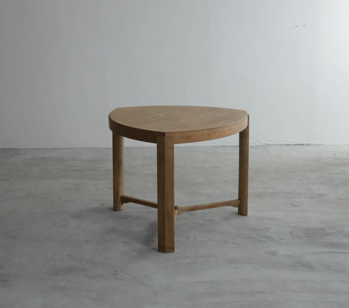 Coffee Table(TRIANGLE)
