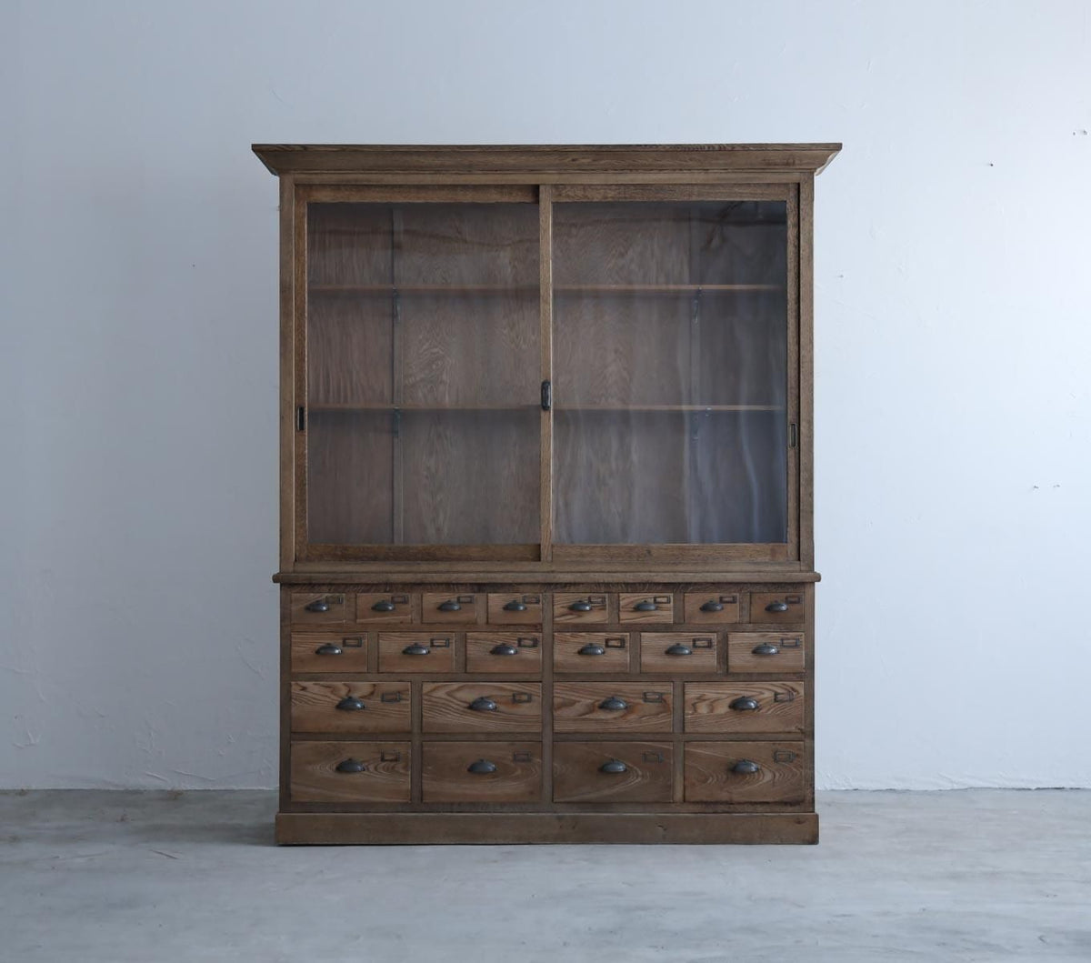 BIG SHELF 22