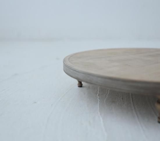 PRIVATE TABLE_Q(Original)