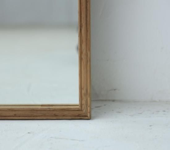 ASSEMBLY MIRROR_1