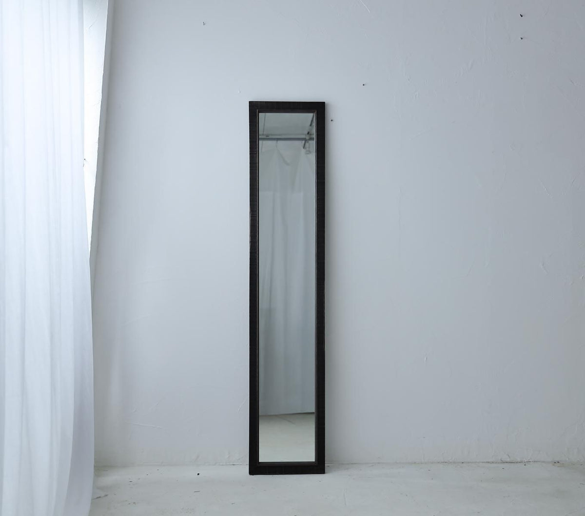 ASSEMBLY MIRROR_4