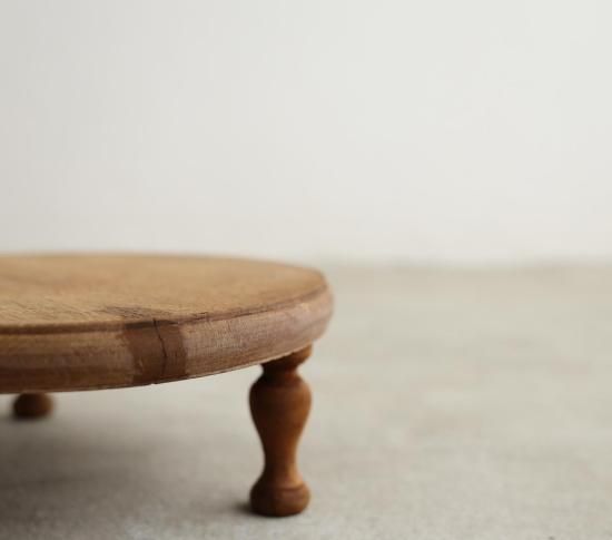 PRIVATE TABLE