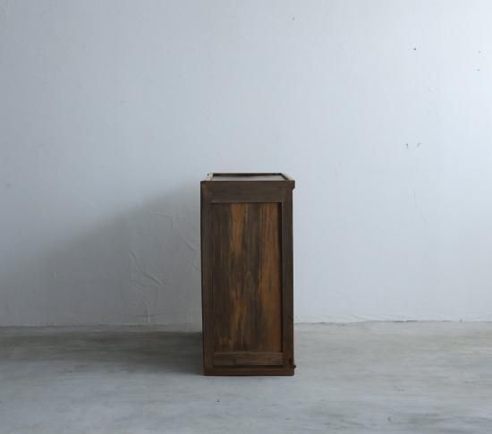 【HOLD】淑やかな収納棚