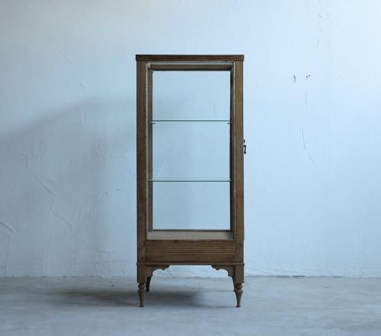 エレガントな縦長ショーケース(ICCA Semi-Original)