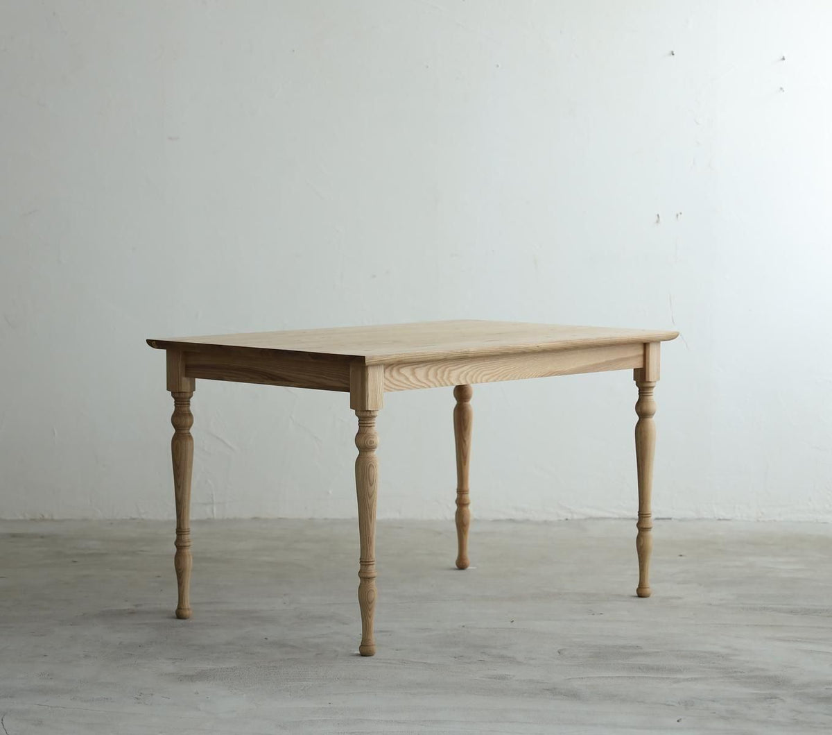TURNER W1200(NATURAL)
