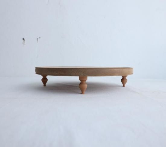 PRIVATE TABLE_M