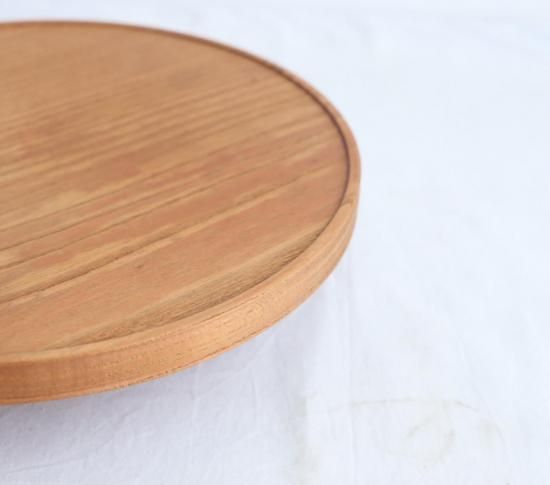 PRIVATE TABLE_L