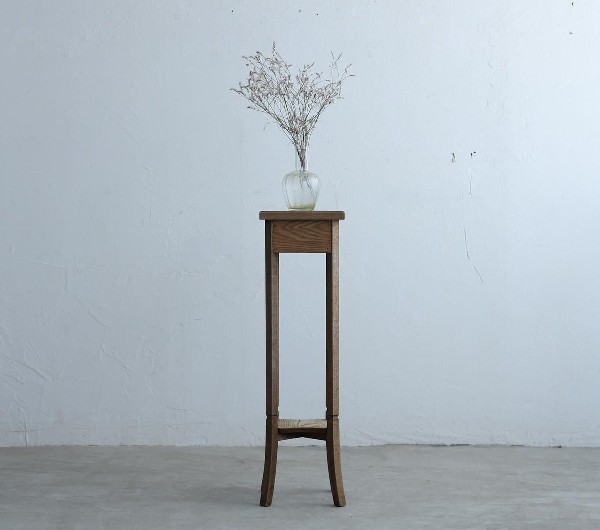 スリムな花台