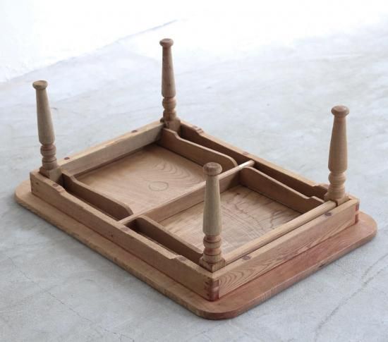縮み杢のFOLDING TABLE