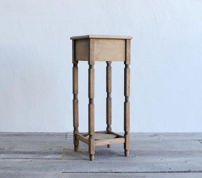 神殿のような花台