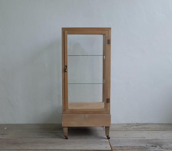 開き戸のSECOND KITCHEN２