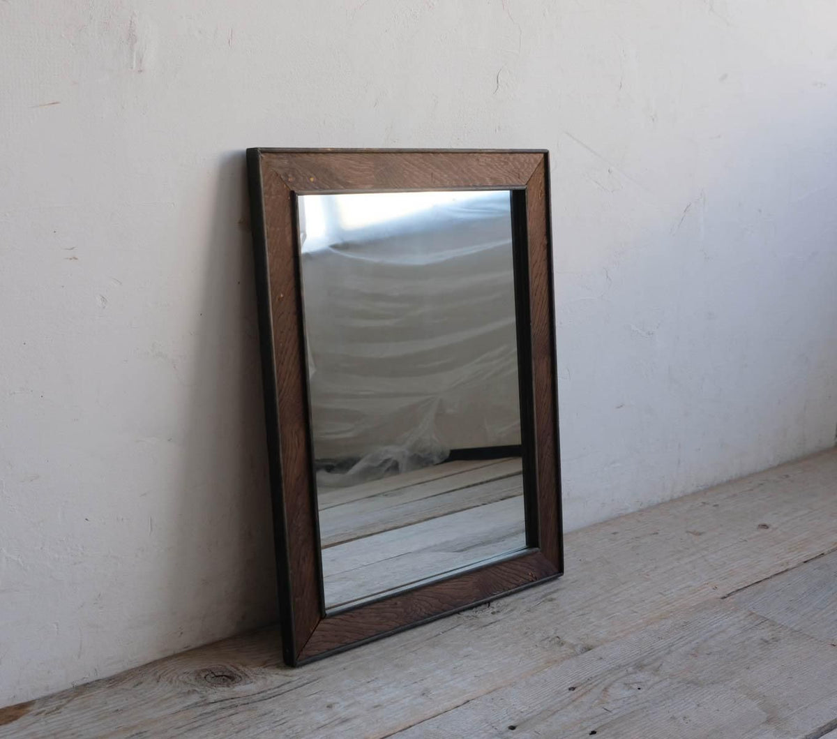 上質な杉のミラー