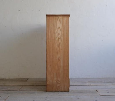 清らかな収納棚