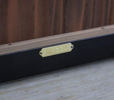 シックな漆黒のミラー