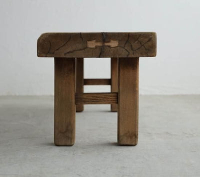 重厚なBench&Table