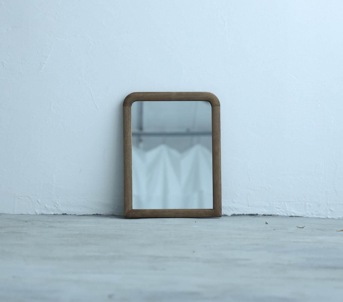 小さな窓（MIRROR）