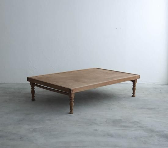 FOLDING LOW TABLE