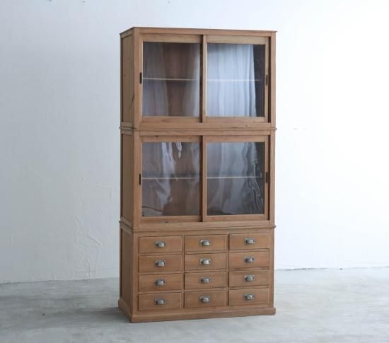 3段のCABINET