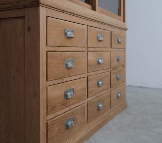 3段のCABINET