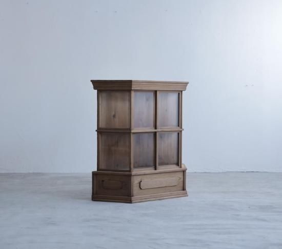 台形のSHELF