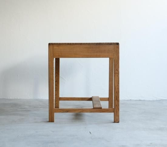玉飾りのDESK