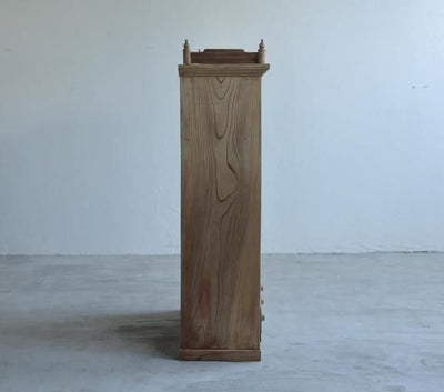 高貴な収納棚（玉杢）