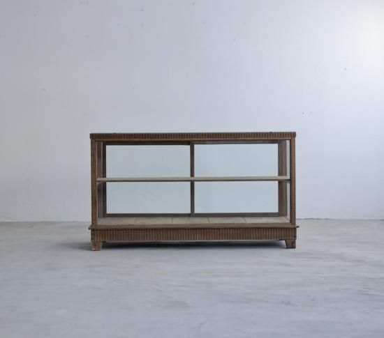 帯飾りなカウンターショーケース