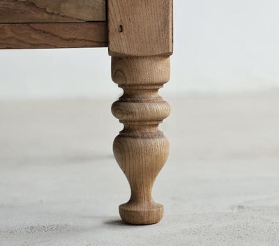 Solid EarthなCoffee Table