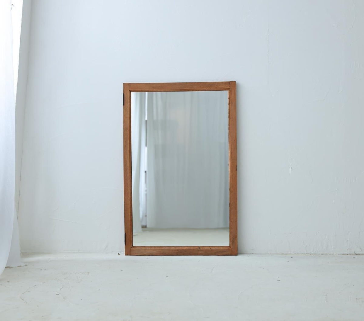 ASSEMBLY MIRROR_10