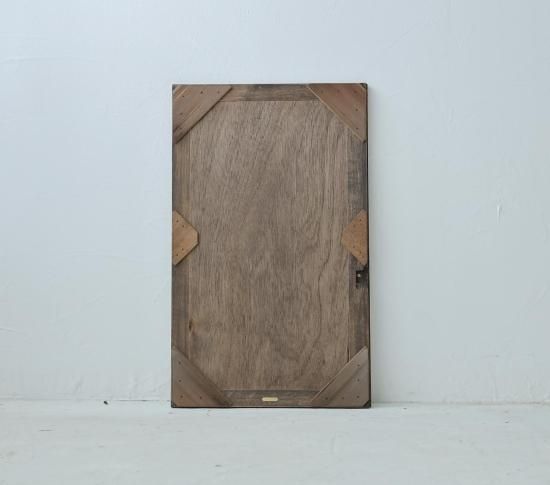 ASSEMBLY MIRROR_11