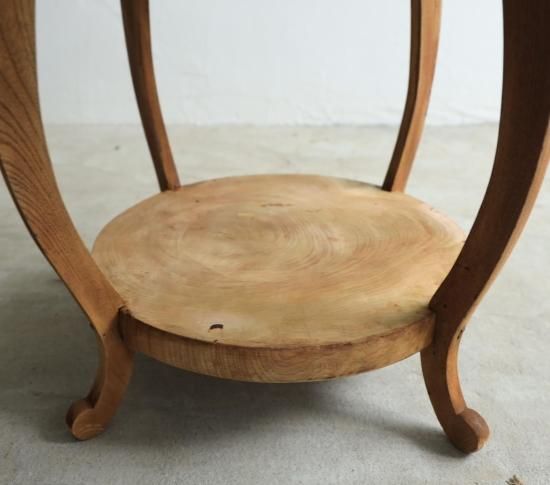コロンとしたコーヒーテーブル