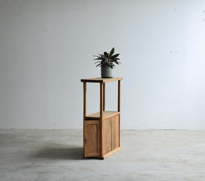 ハンサムな花台