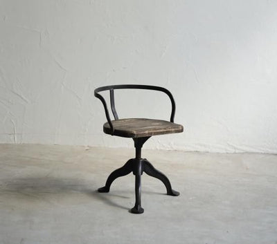 PLANTS CHAIR（BLACK）