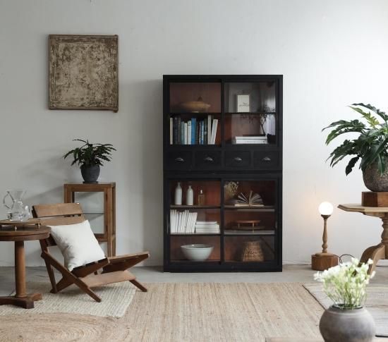 漆黒のキャビネット(Type:A)
