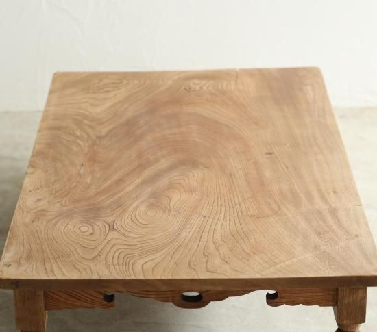 和雲のCOFFEE TABLE