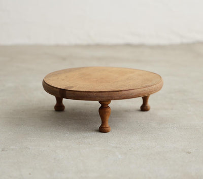 PRIVATE TABLE