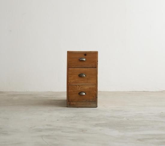DRAWER CHEST