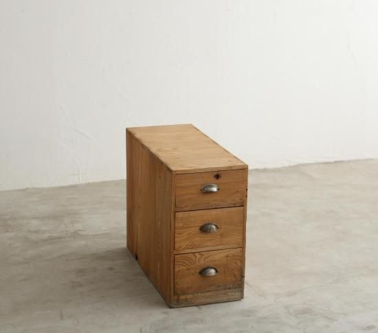 DRAWER CHEST