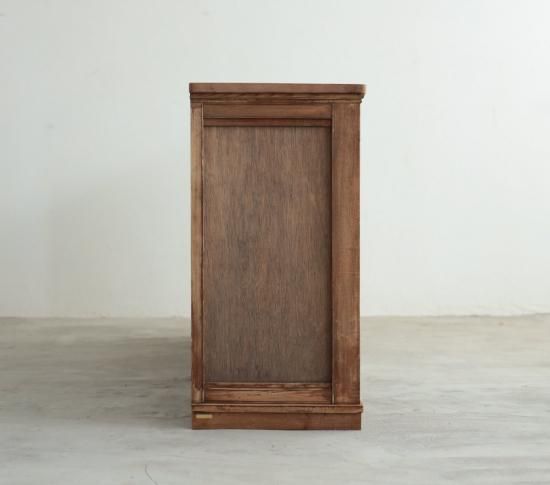 ハンサムな収納棚