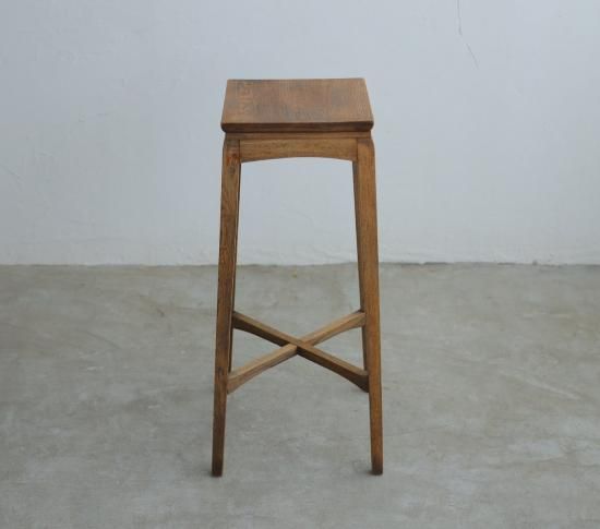 端正な花台