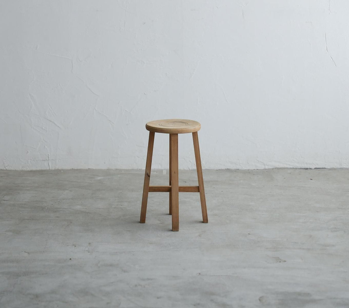 小粋なスツール02