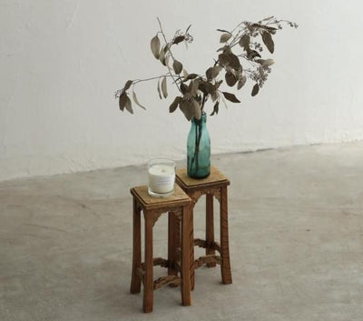 玉杢の小さな展示台